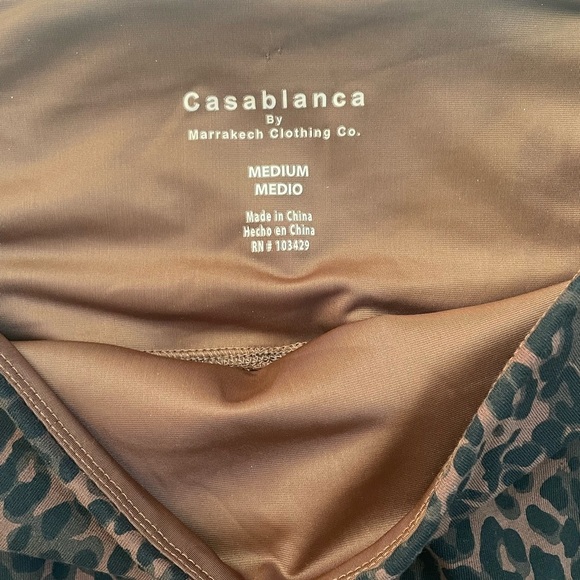 Casablanca by Marrakech Clothing Co. Leopard Leggings Size Medium Stretch Comfy - Picture 3 of 5